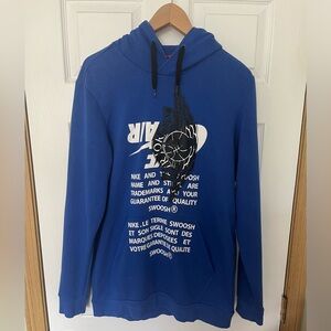 Nike Classic Wings Hoodie - Medium